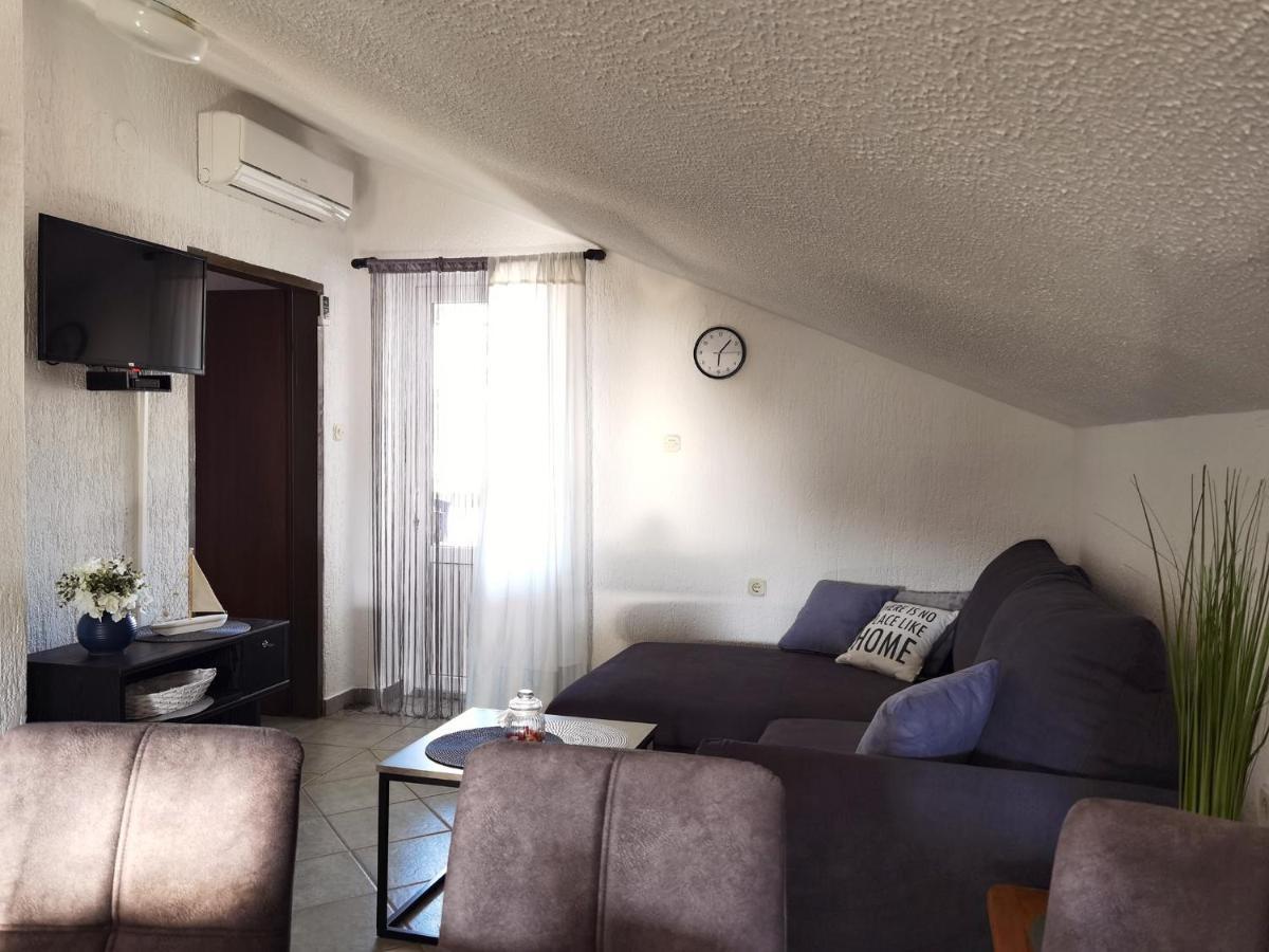 Apartments Slavica Rogoznica  Extérieur photo